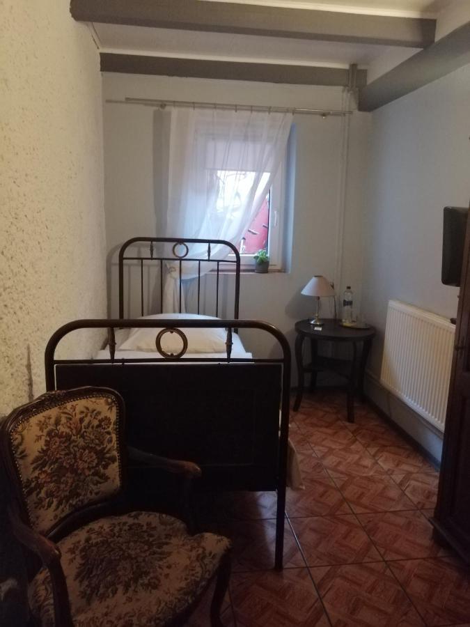 Zajazd Pod Roza Bed & Breakfast Zielona Gora  Luaran gambar