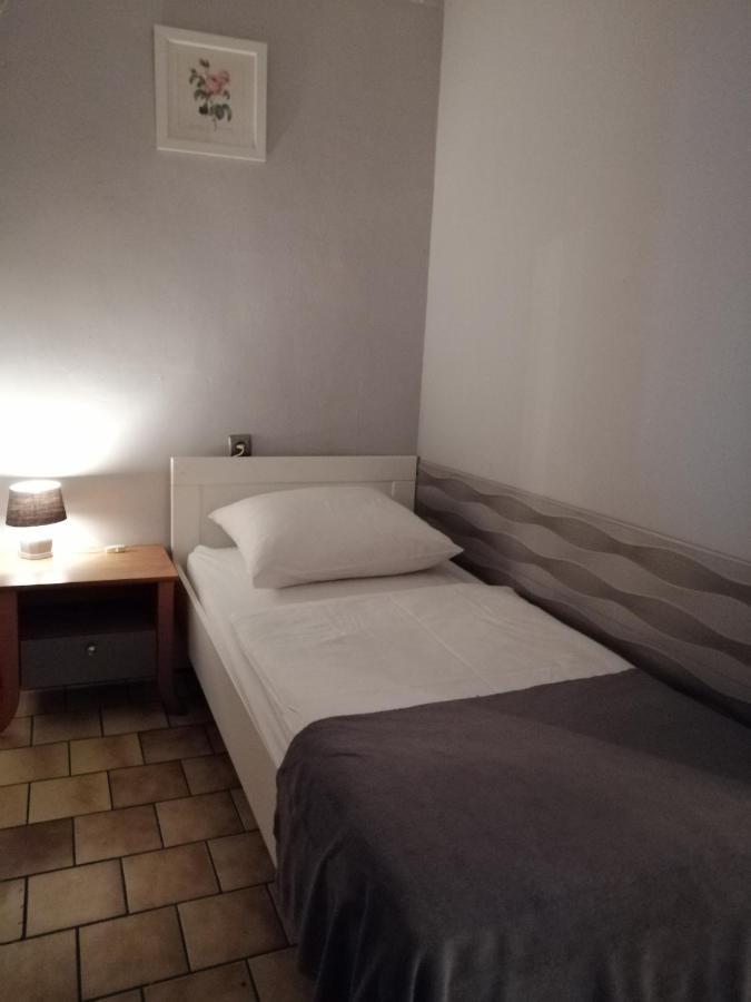 Zajazd Pod Roza Zielona Gora  Luaran gambar